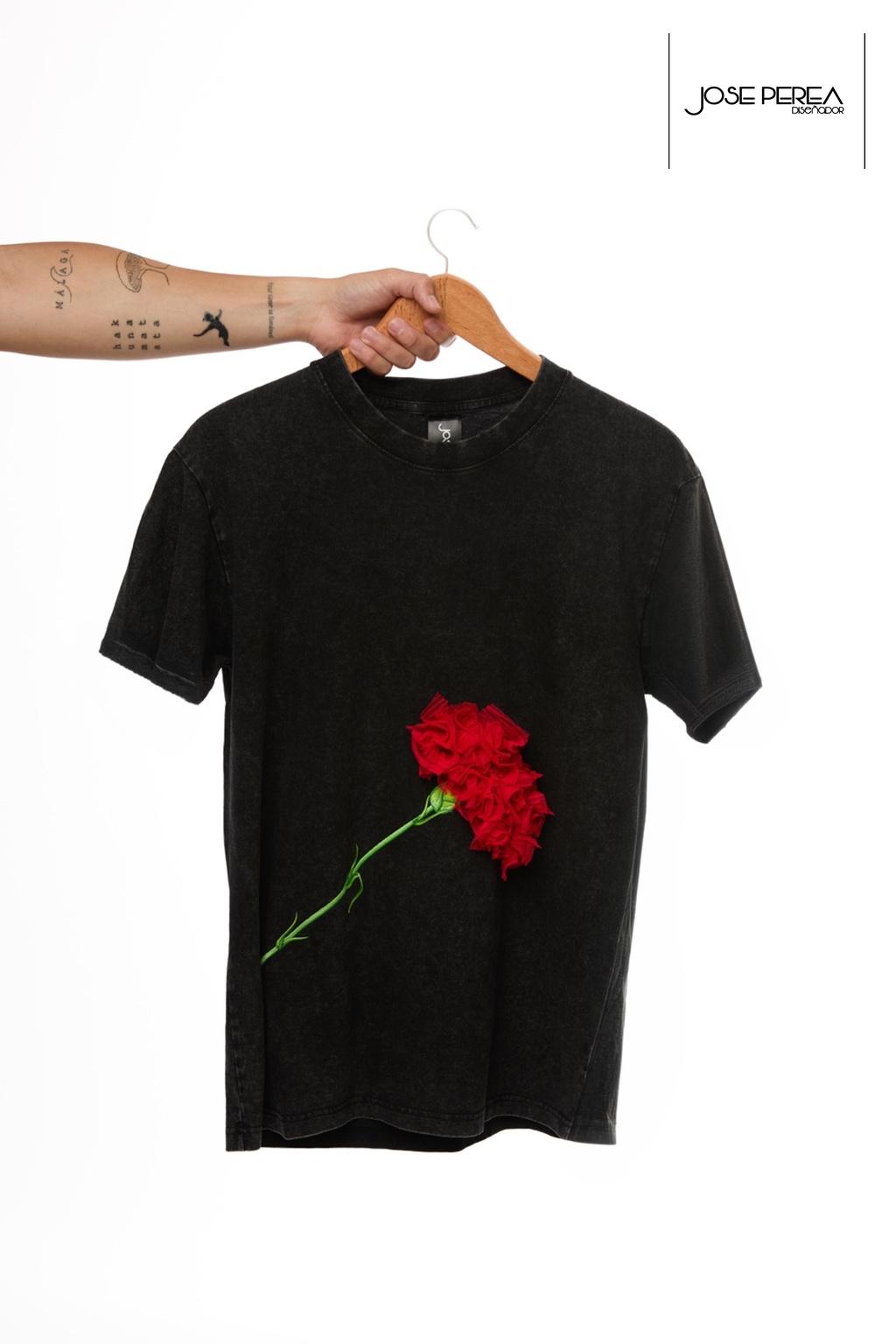 Camiseta Oversize "Flor Roja" x José Perea - Imagen 4