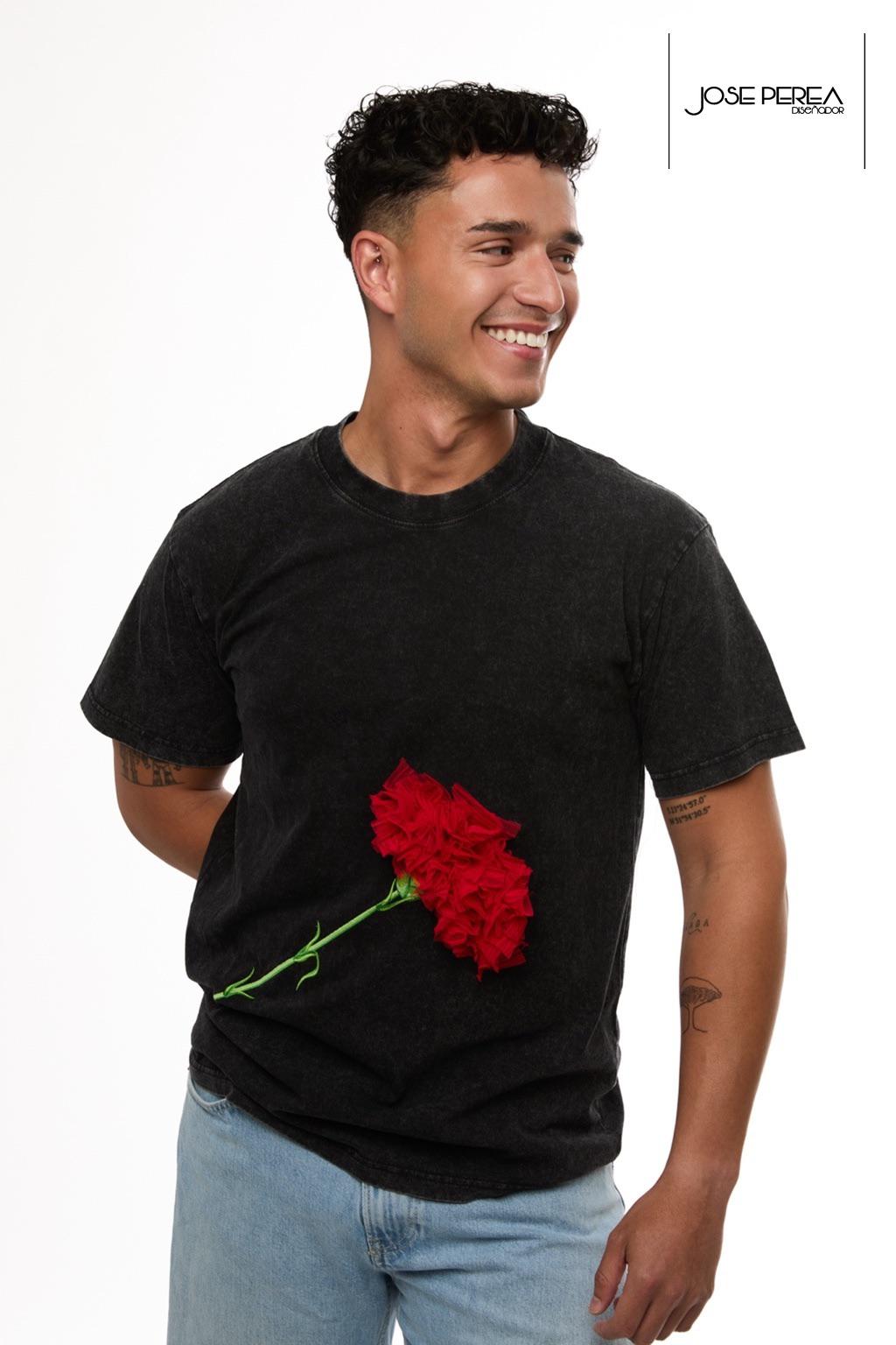 Camiseta Oversize "Flor Roja" x José Perea - Imagen 2